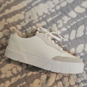 Timberland Women's White and Gray Sneakers